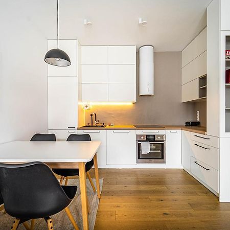 Grochowska Free Parking Apartment Варшава Екстериор снимка